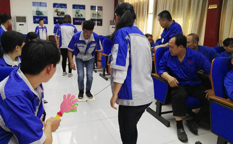 跳躍滑板 跳躍滑板