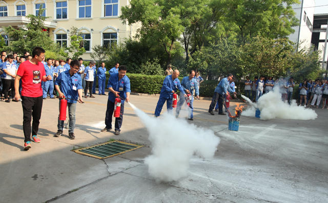 員工進行實踐 員工進行實踐