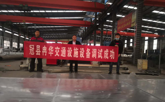 聊城龍門切割機調試成功 聊城龍門切割機調試成功