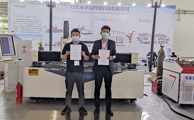 衡水張總成功采購一臺CE4020-3000w設備 衡水張總成功采購一臺CE4020-3000w設備