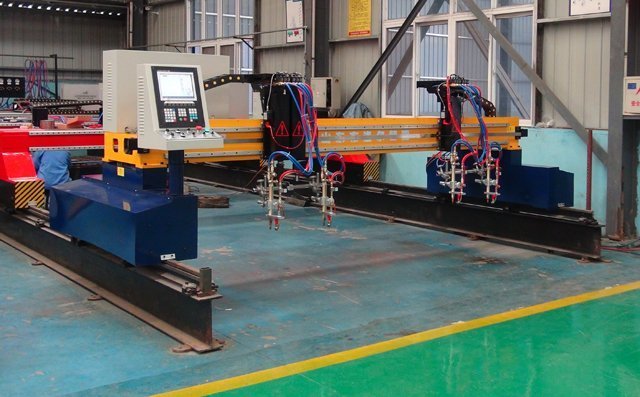 龍門數控火焰切割機 龍門數控火焰切割機
