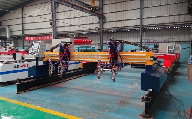 數控火焰切割機可以切割高厚度碳鋼板 數控火焰切割機可以切割高厚度碳鋼板